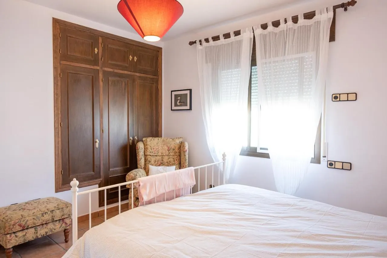 Casa Rural Emilio Con 4 Dormitorios Málaga 0*,